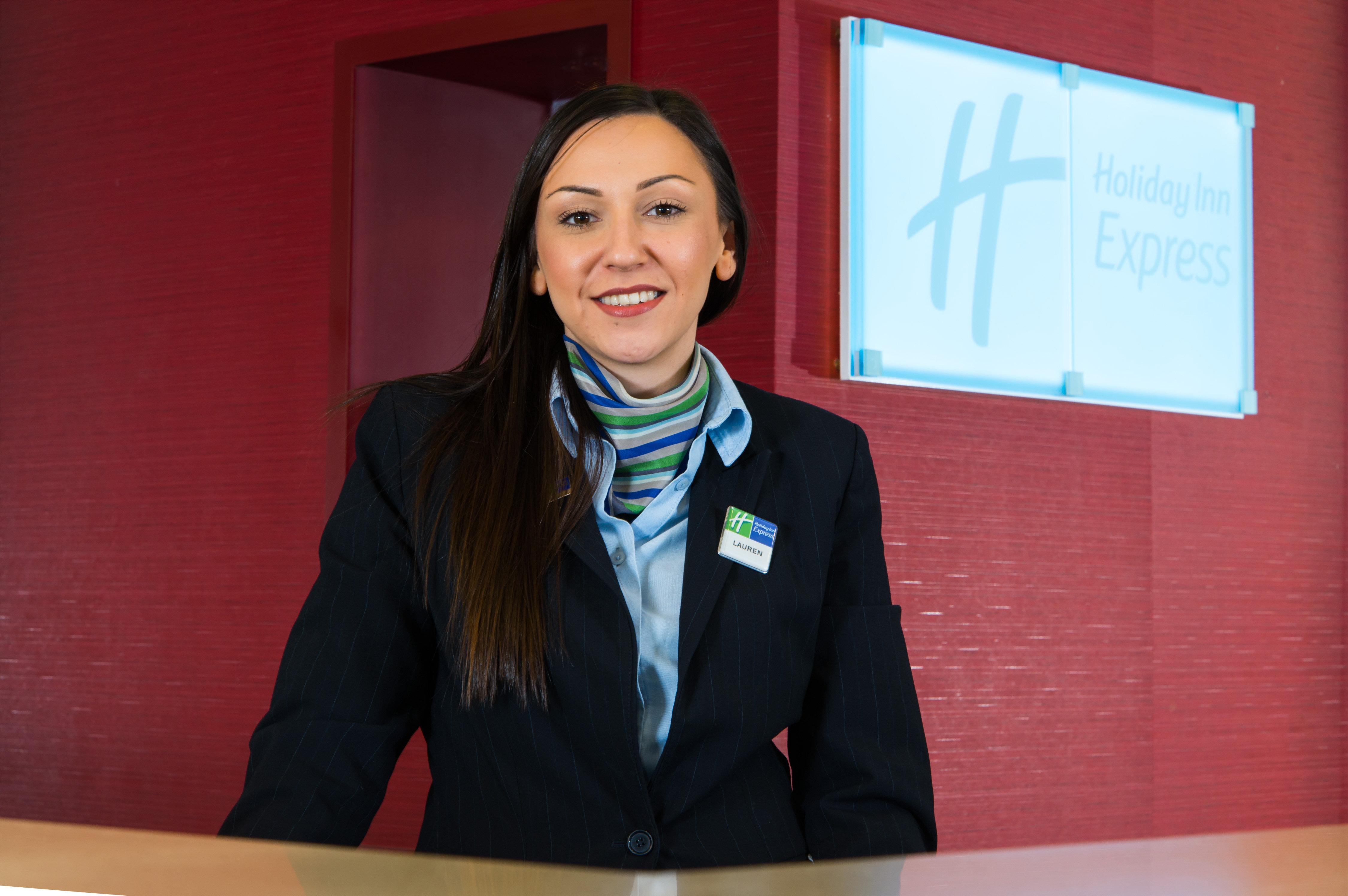 Holiday Inn Express Birmingham Oldbury By Ihg Exteriör bild